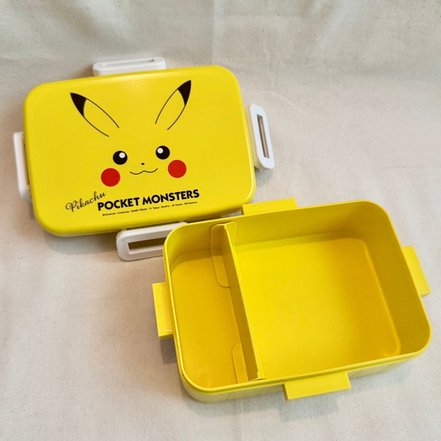 Pikachu lunch box