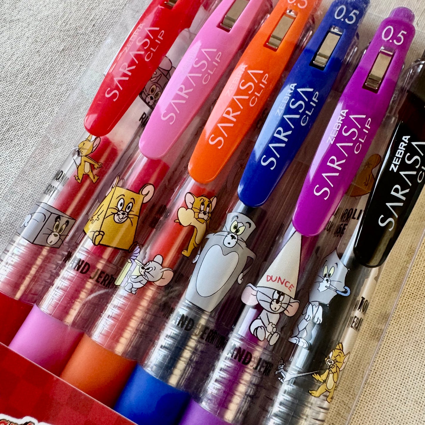 Tom and Jerry SARASA pen set